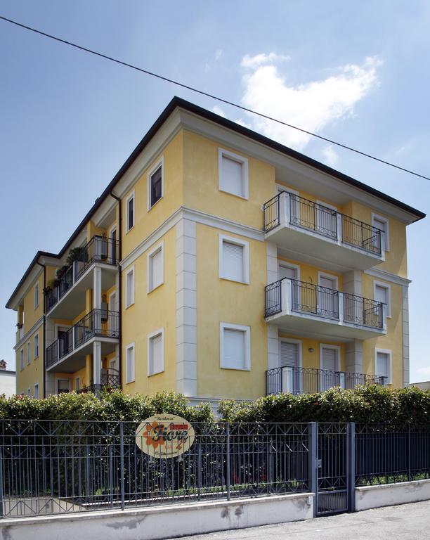Apartment Il Fiore Bergamo Pokoj fotografie